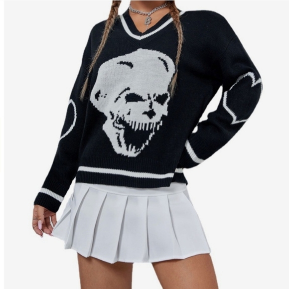 Shein Curvy Halloween Skull Sweater - Picture 3 of 9
